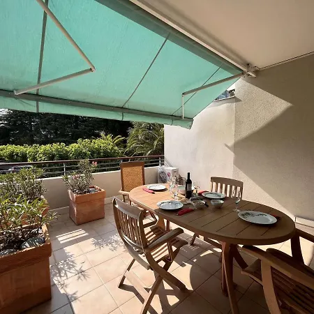 Apartment Lumineux A 1,5 Km De La Avec 2 Terrasses -